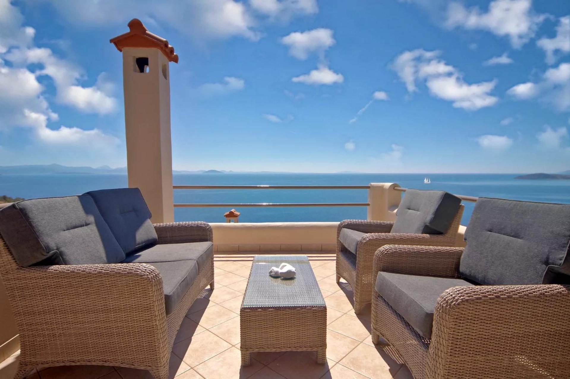 Blue Horizon Suites Paralio Astros Ngoại thất bức ảnh