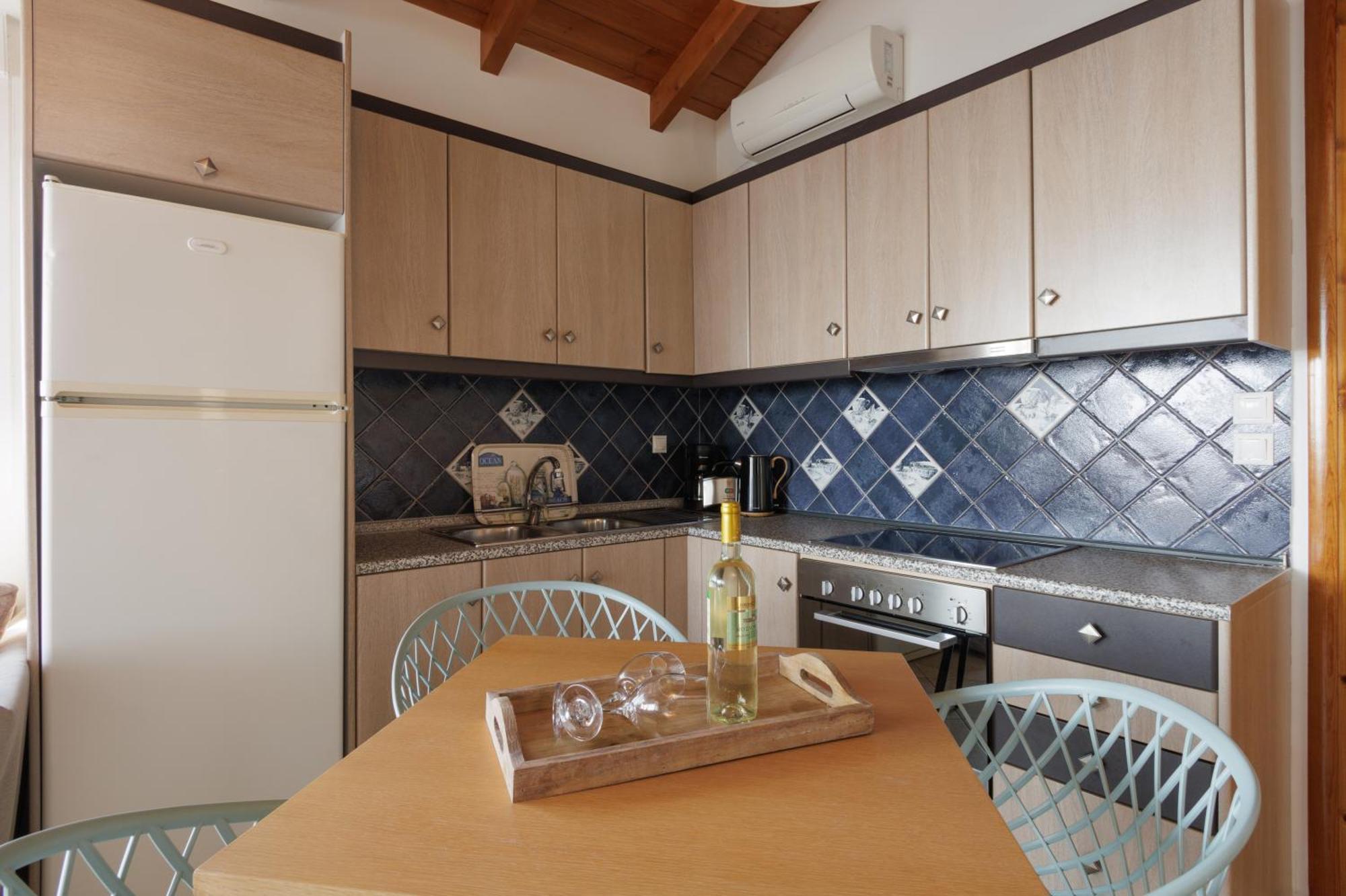 Blue Horizon Suites Paralio Astros Ngoại thất bức ảnh