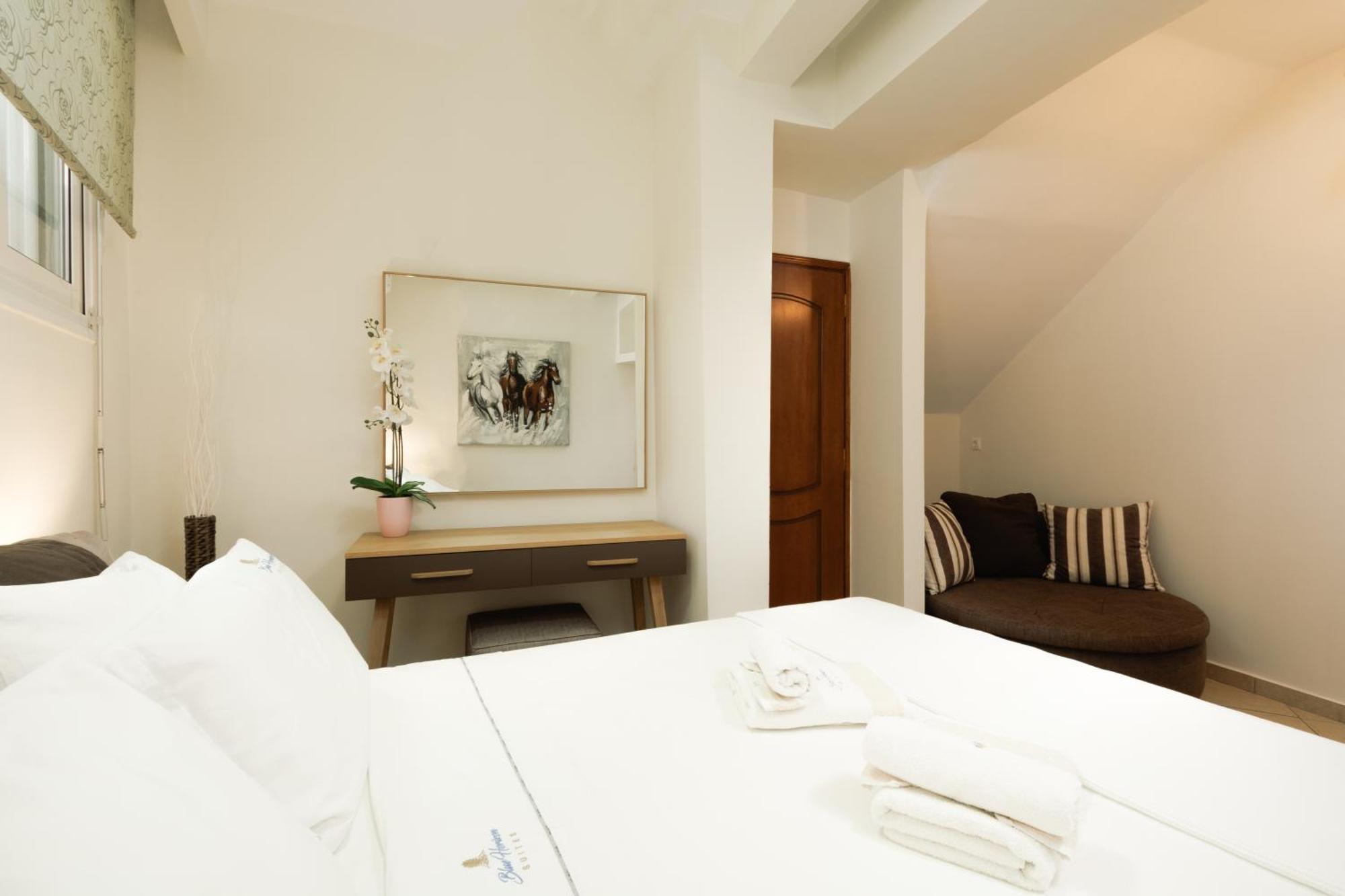 Blue Horizon Suites Paralio Astros Ngoại thất bức ảnh
