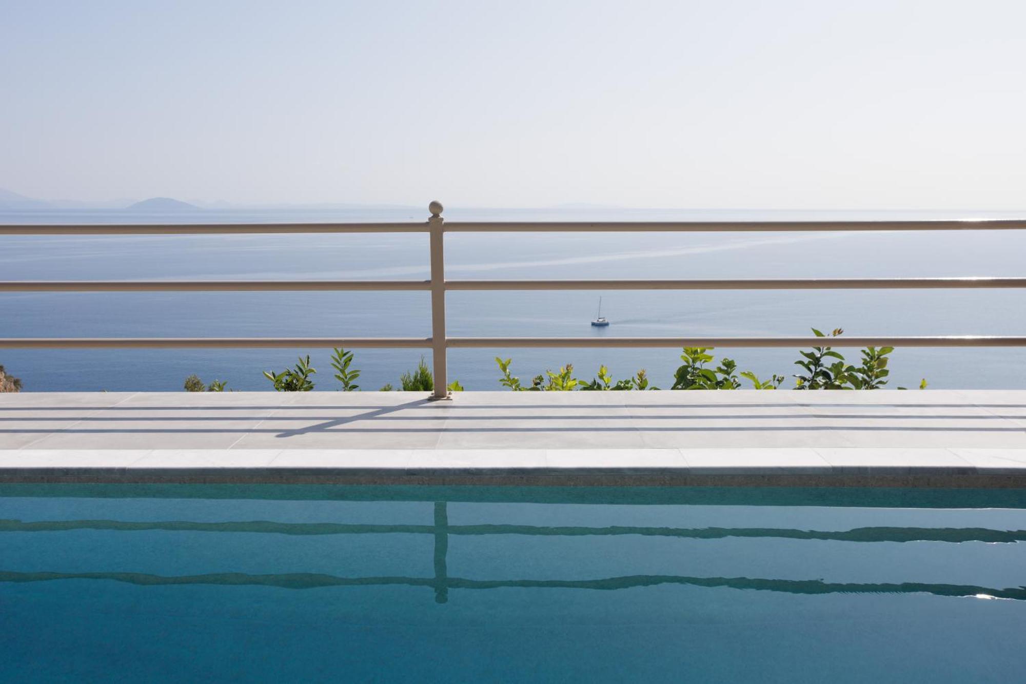 Blue Horizon Suites Paralio Astros Ngoại thất bức ảnh